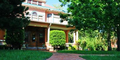 Grandison Inn